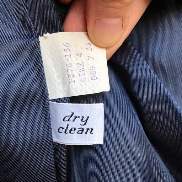 Pendleton Navy Wool Gold Button Blazer, EUC, 0/2 - Picture 11 of 14